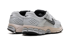 Zoom Vomero 5 WMNS "Pure Platinum" FN6742 002