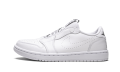 AIR JORDAN 1 RET LO SLIP WMNS "TRIPLE WHITE" AV3918 100