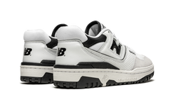 550 "White / Black"