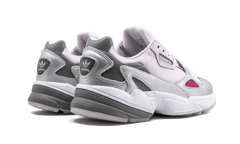FALCON WMNS D96757