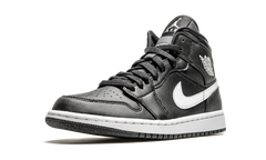 AIR JORDAN 1 MID WMNS "Black / White" BQ6472 011