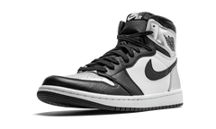 AIR JORDAN 1 RETRO HIGH OG WMNS "Silver Toe" CD0461 001