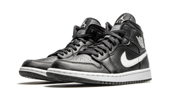 AIR JORDAN 1 MID WMNS "Black / White" BQ6472 011