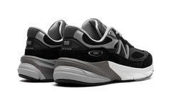 990v6 "Black / Silver" M990BK6