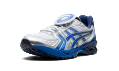 GEL-Kayano 14 "The Museum Visitor - Polar Shade" 1203A528 020