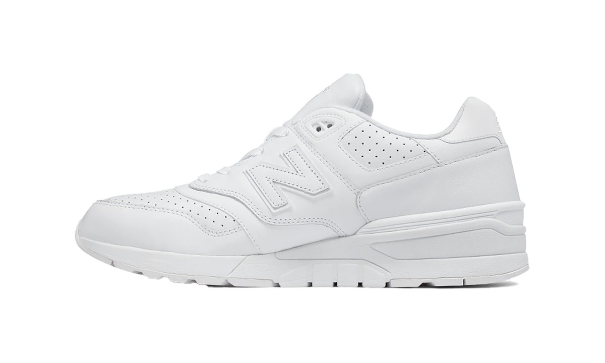 597 Classics "White" ML597WHL