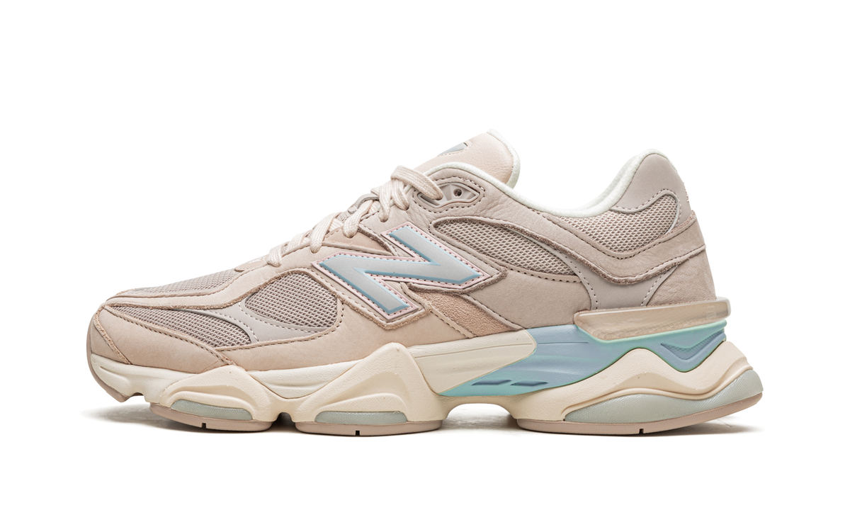 9060 "Ivory" U9060WCG