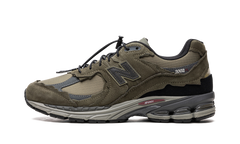 2002R "Protection Pack - Dark Moss" M2002RDN