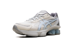 Gel-Kinetic Fluent "EMMI - Cream / Soft Sky" 1203A958 100