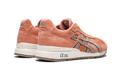 GT 2 "Ronnie Fieg - Rose Gold" H10HK 3494