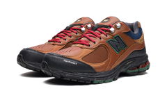 2002R "The Hiker" M2002RWM