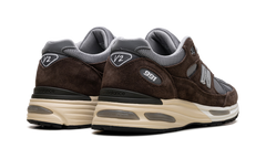 991v2 "MiUK Slate Black Alloy" U991BG2