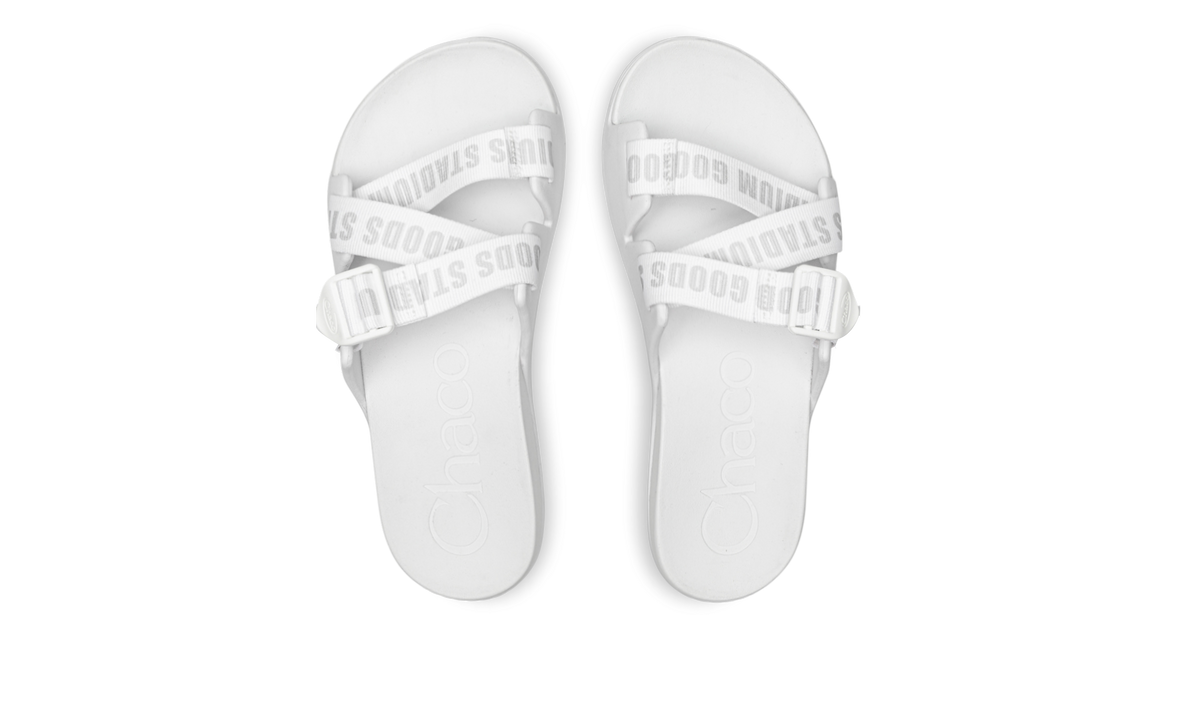 Men's Chillos Slide "Stadium Goods x Chaco - Whiteout" JCH199785