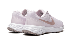 REVOLUTION 6 NN MNS WMNS