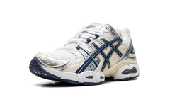 Gel-Nimbus 9 WMNS "White Light Indigo" 1202A278 108