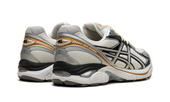GT-2160 "Cream/Pure Silver" 1203A320 100