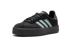 Sambae WMNS "Core Black Haze Green" IE9110