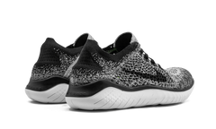 FREE RN FLYKNIT 2018 WMNS "Oreo" 942839 101