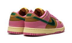 DUNK LOW WMNS "Parris Goebel" FN2721 600