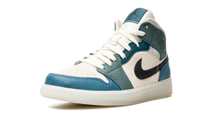 AIR JORDAN 1 MID WMNS "Anti Gravity Machines" DM9601 200