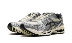 Gel-Kayano 14 "Oyster White Steeple Grey" 1203A537 250