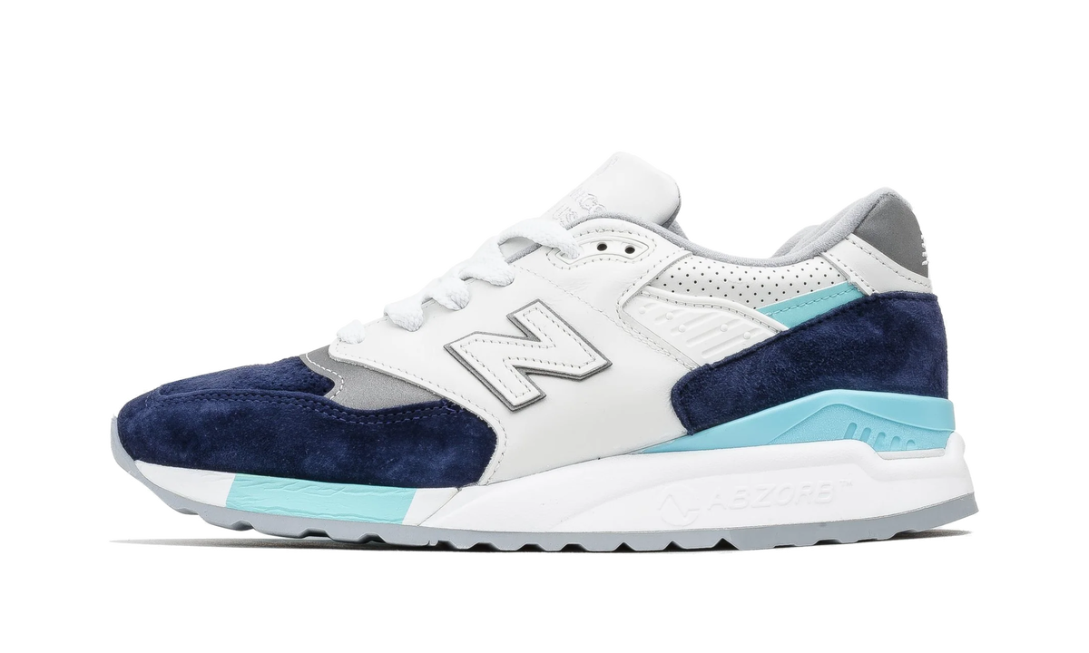 998 "Winter Peaks White Navy" M998WTP