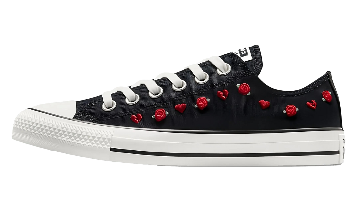 Chuck Taylor All Star Low WMNS "Valentine's Day 2025" A13651F