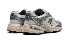 725v1 "Metallic Silver Slate Grey" ML725CD