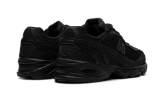 509 "Triple Black" U509BC