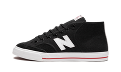 Pro Court 213 "Black White" NM213UNT