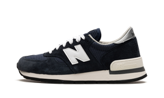 990 v1 "Navy / White" M990NV1