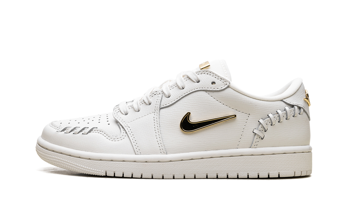 Jordan 1 Low WMNS "Method of Make Sail Metallic Gold" FN5032 100