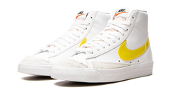 BLAZER MID 77 ESSENTIAL WMNS "Translucent Yellow Swoosh" DJ3050 101