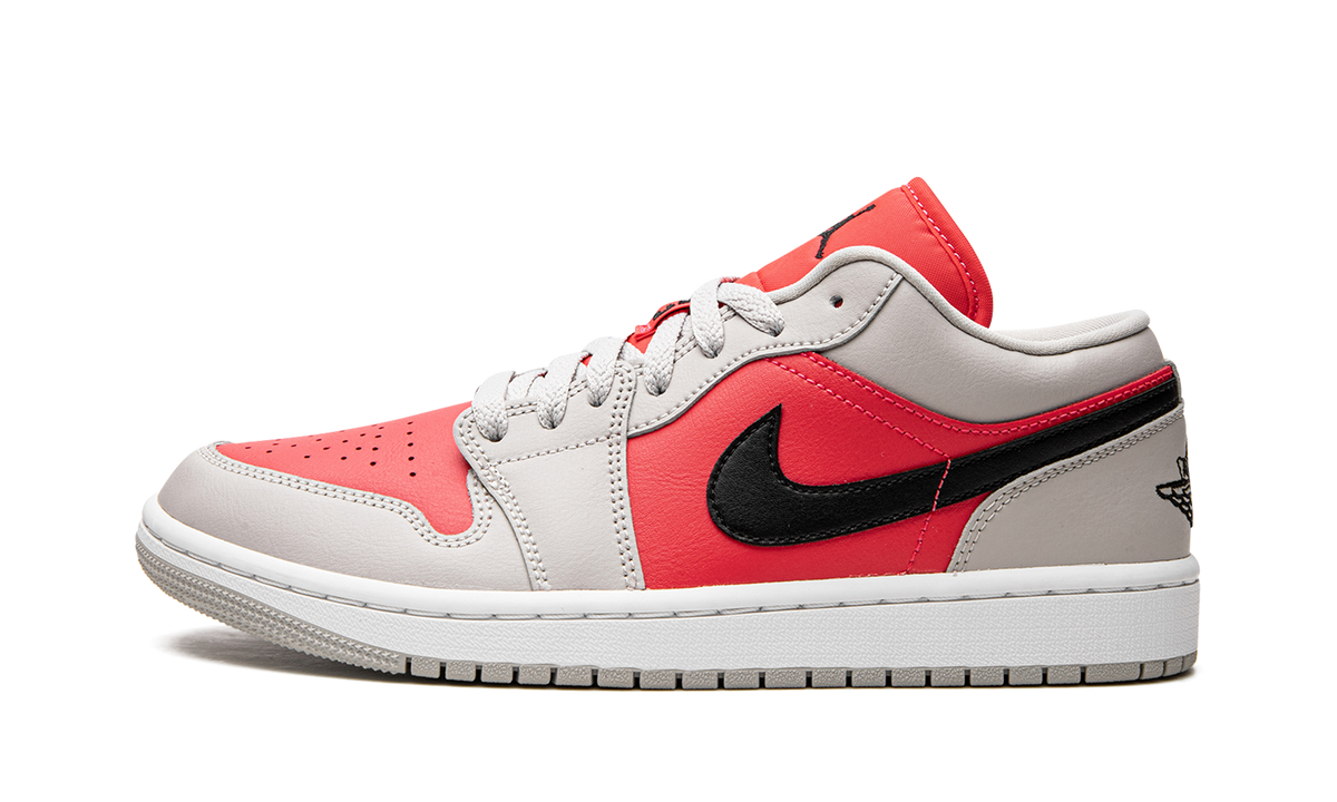 AIR JORDAN 1 LO WMNS "Light Iron Ore / Siren Red" DC0774 060