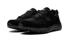 992 "Triple Black" M992EA