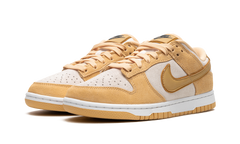 DUNK LOW WMNS "Celestial Gold Suede" DV7411 200