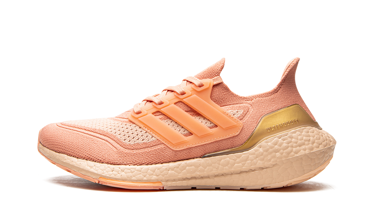 ULTRABOOST 21 MNS WMNS "Ambient Blush"