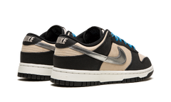 DUNK LO MNS WMNS "Starry Laces" DZ4712 001