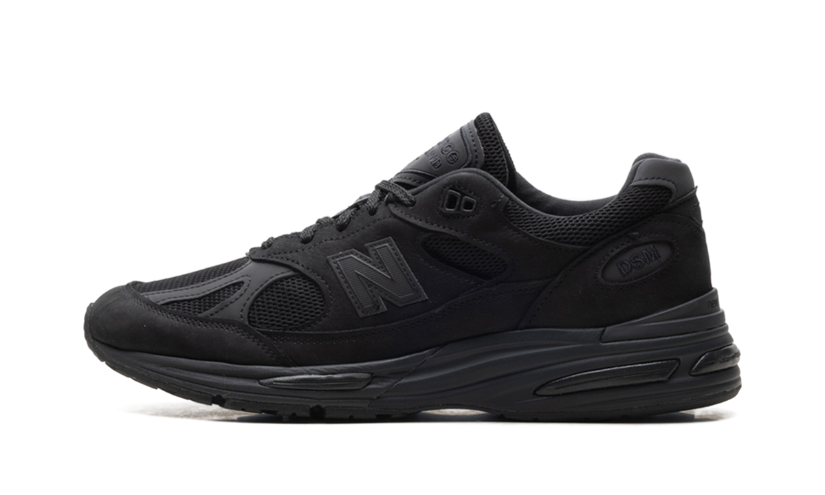 991v2 "Dover Street Market - Triple Black" U991DS2