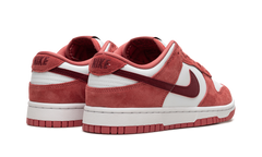 DUNK LOW WMNS "Valentine's Day" FQ7056 100