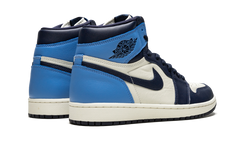 Air Jordan 1 Retro High OG "Obsidian/University Blue" 555088 140