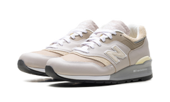 997 "Made in USA - Moonrock / Driftwood" U997GG