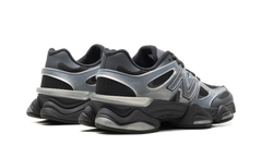 9060x Caged "Silver Metallic" U9060ISA