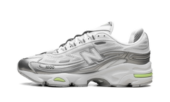 1000 "Silver Metallic / Mint Flash" M1000DI
