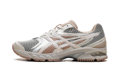 GEL-DS TRAINER 14 "Lake Grey/Mineral Beige" 1203A607 301