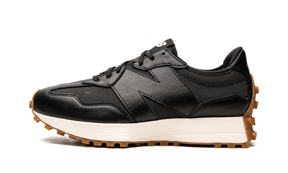 327 WMNS "Black / Gum" WS327LB