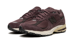 2002R "Dark Grape" M2002RCD