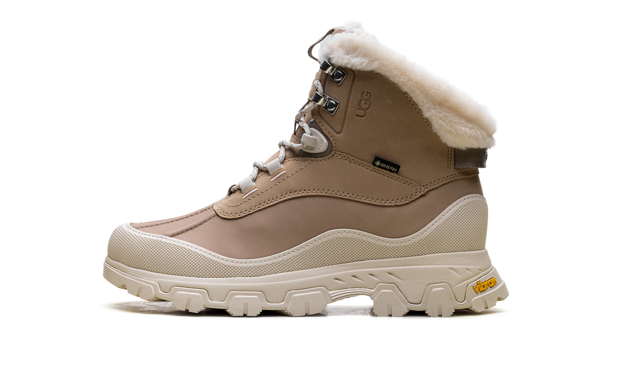 Adirondack Meridian WMNS "Sand" 1169032 SAN