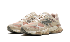 9060 "Flat Taupe Light Sparrow" U9060CWF