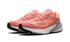 990v6 "Salmon" U990SR6